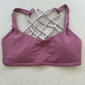Lululemon Free To Be Bra size 6 , plum color